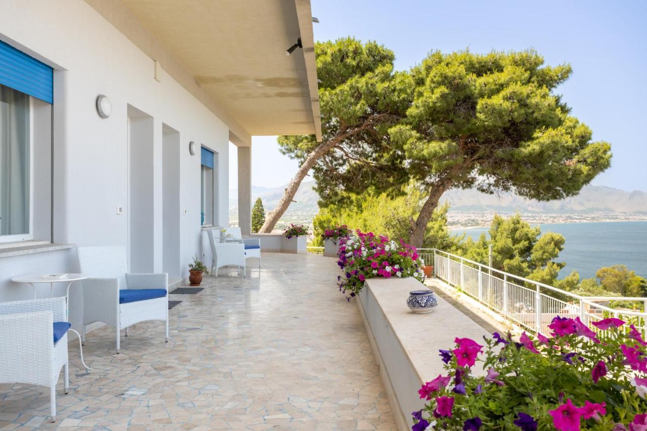 Solemar Sicilia - Villa Delle Rocce باغيريا المظهر الخارجي الصورة
